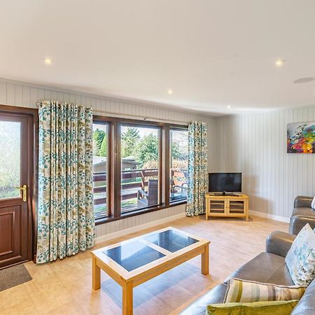 Bluebell Lodge 7 With Hot Tub Newton Stewart Eksteriør billede