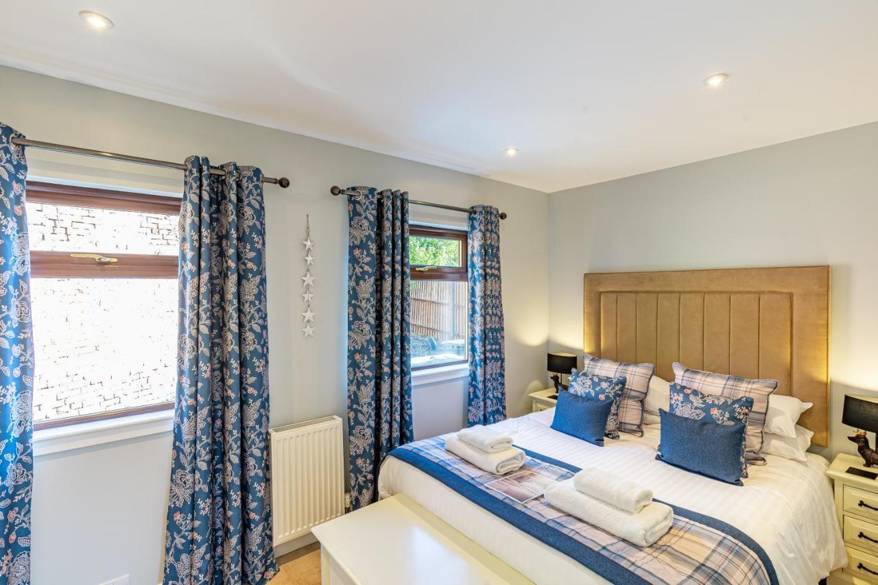 Bluebell Lodge 7 With Hot Tub Newton Stewart Eksteriør billede