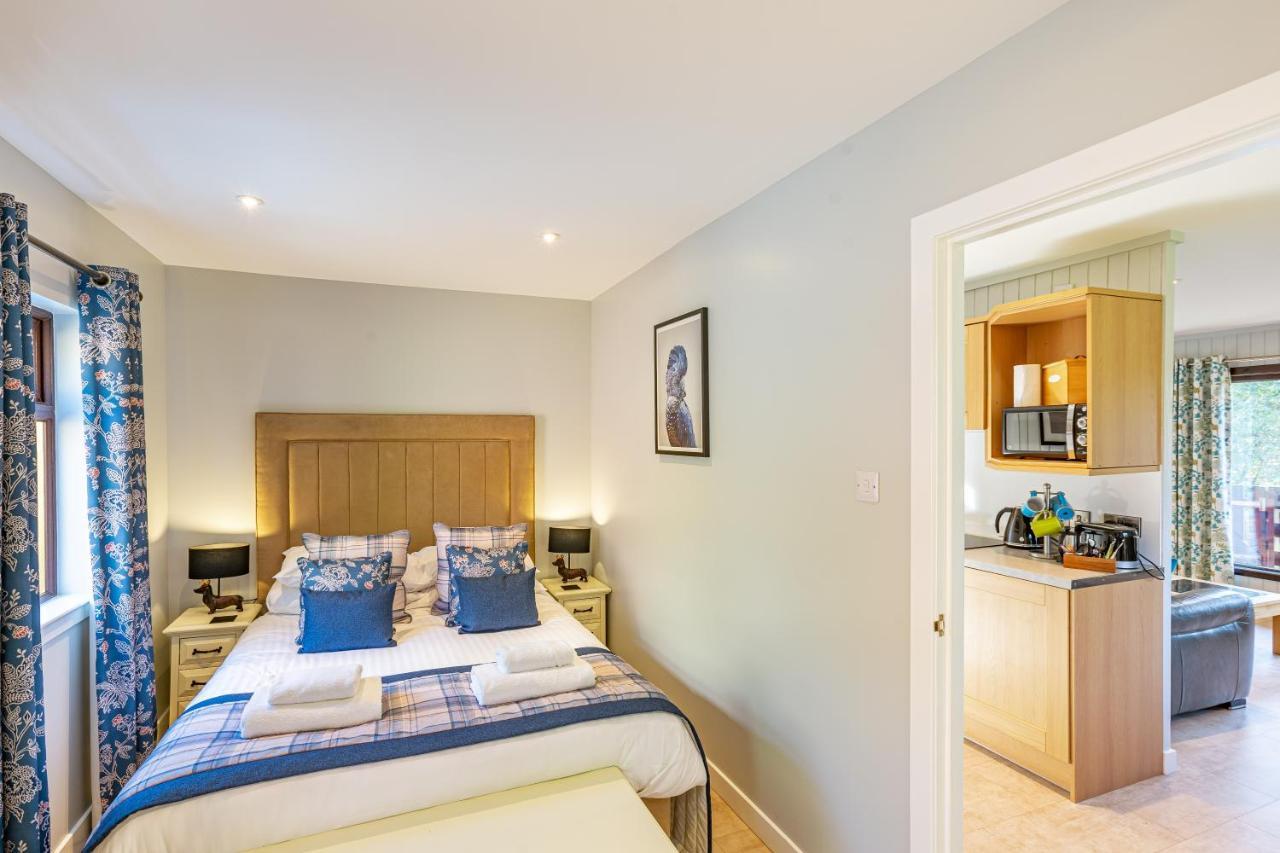 Bluebell Lodge 7 With Hot Tub Newton Stewart Eksteriør billede
